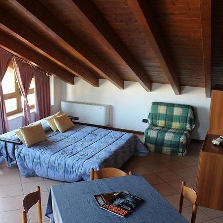 Casa Regina Apartment Десенцано дел Гарда Екстериор снимка