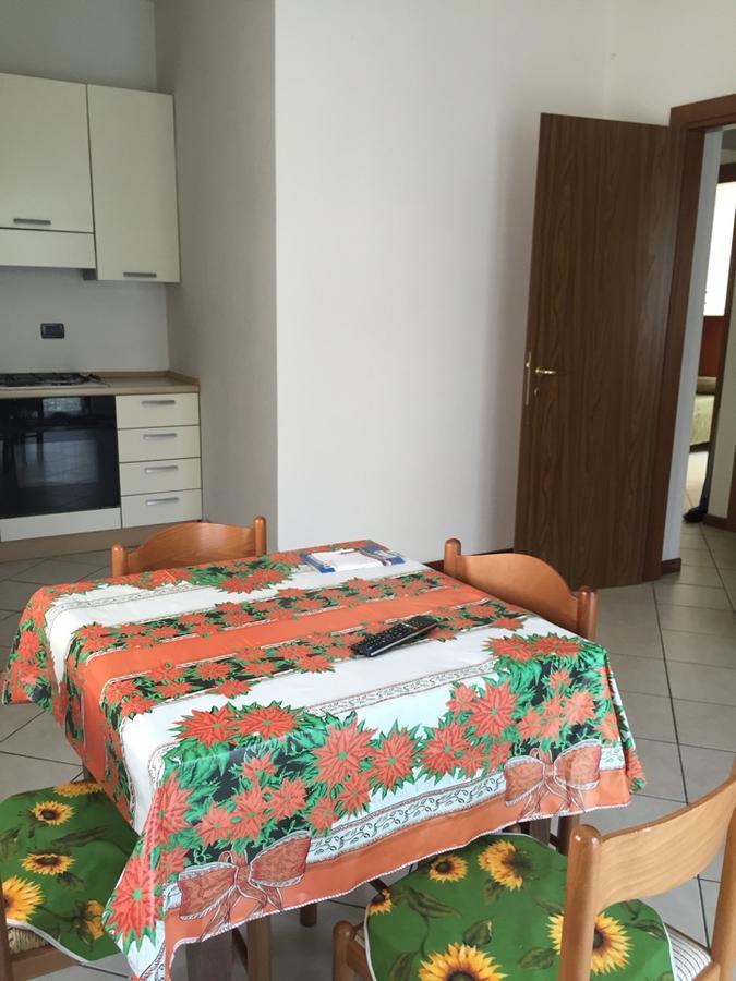 Casa Regina Apartment Десенцано дел Гарда Екстериор снимка